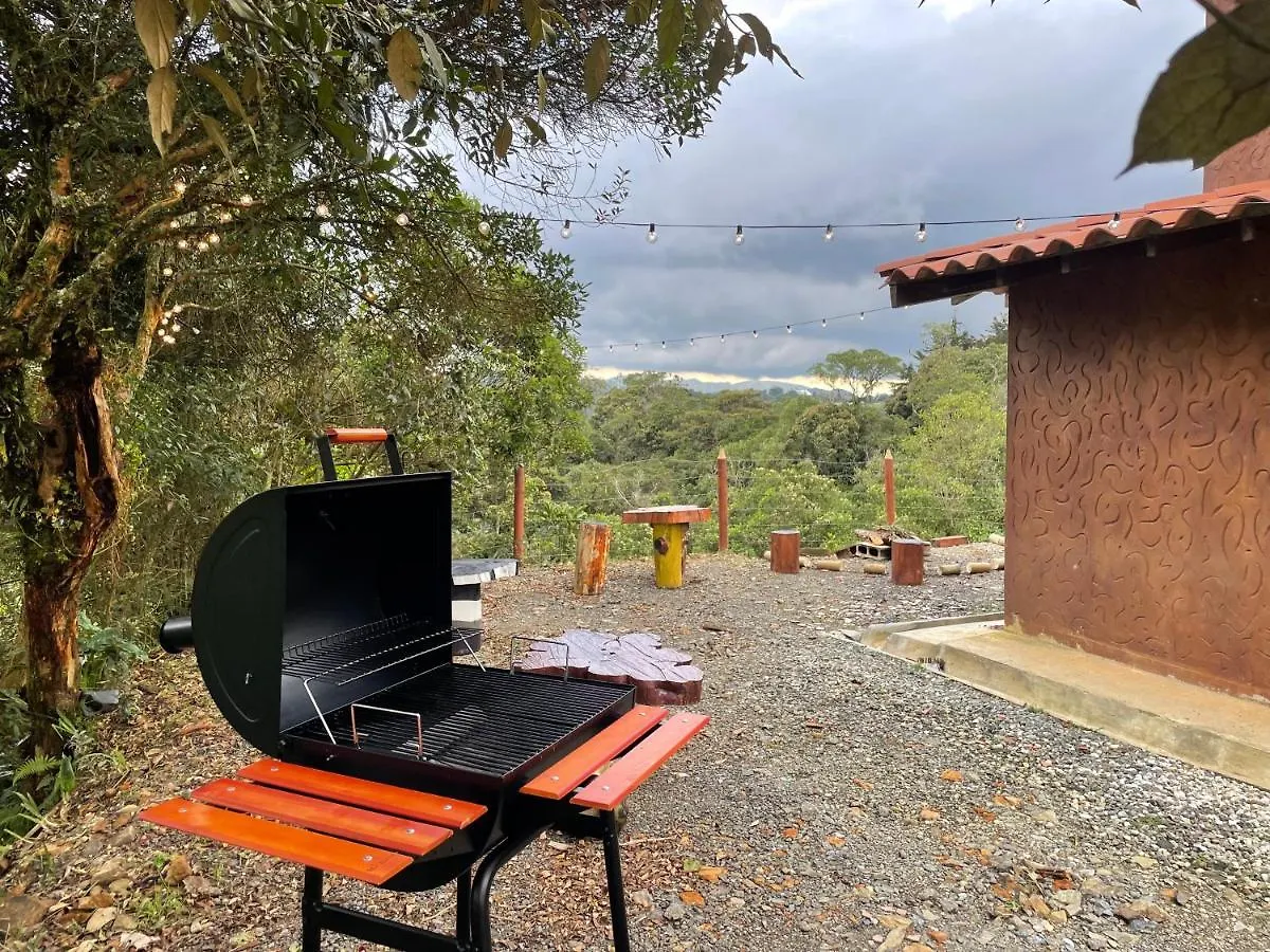 Finca Vista Verde Hostal Magico! Medellín