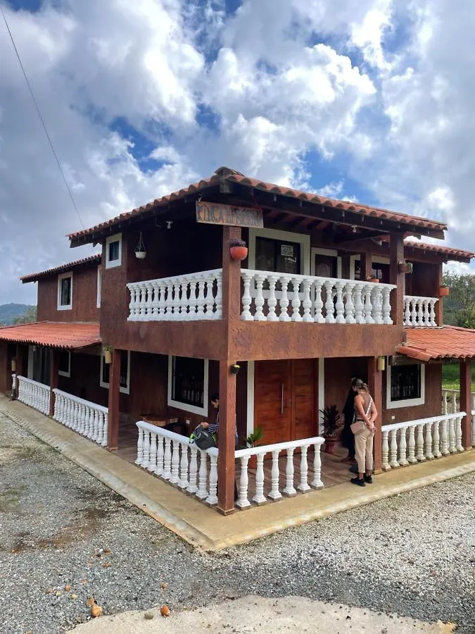 Finca vista verde hostal mágico! Medellín